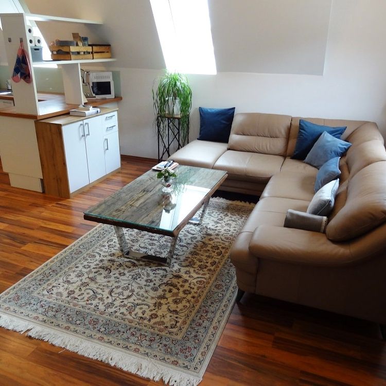Wunderschöne, moderne Mietwohnung mit Klimaanlage, Carport, Gemeinschafts-Pool und Sauna …! Der 1. Monat ist mietfrei …! - Foto 1