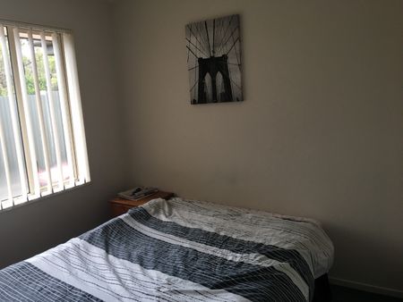 17A Harrow Street, Phillipstown - Photo 4