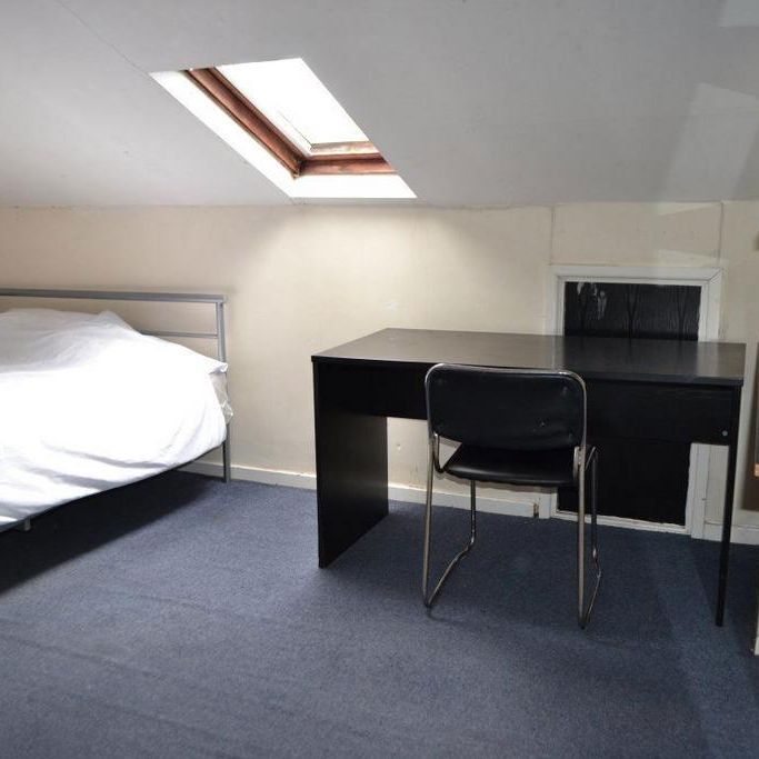 5 bedroom house to rent - Photo 1