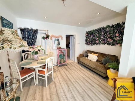 15 Bloomfield Crescent, Belfast, BT5 5AT - Photo 2