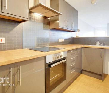 2 bedroom apartment to rent - Photo 6