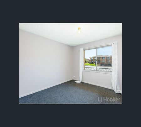 5/1 Velacia Street, Queanbeyan, NSW 2620 - Photo 3