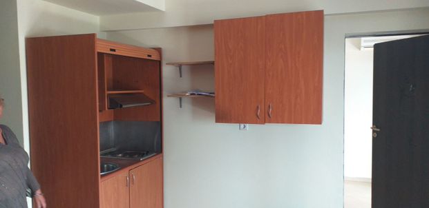 Studio/Γκαρσονιέρα για ενοικίαση - Πολίχνη, - Φωτογραφία 1