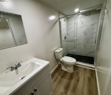 For Lease - 736 Sunnypoint Drive Unit# Basement B, Newmarket, Ontario - Photo 6