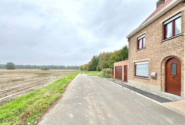 LANDELIJKE WONING MET 2 SLPKS & TUIN - Photo 1