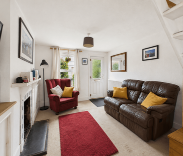 2 bedroom terraced house to rent - Photo 1