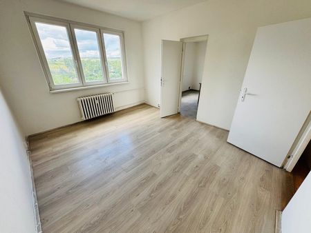 Pronájem bytu 2+1 50 m² - Fotografie 2