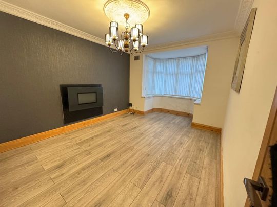 3 Bed Semi-Detached House, The Mount, B23 - Photo 1