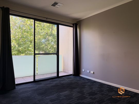 Adelaide CBD - Photo 1