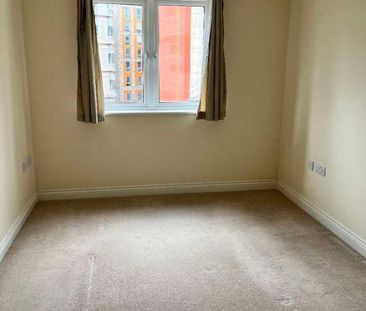 City Centre Apartment Exeter, EX4 - Photo 1