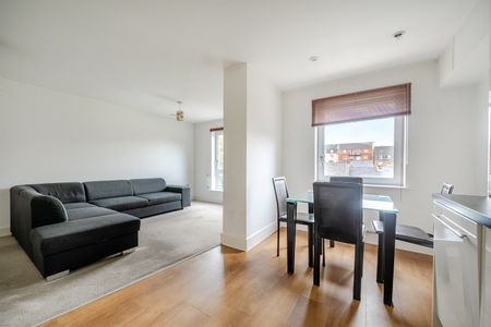 Friary Court, Reading, RG1 1HN - Photo 3