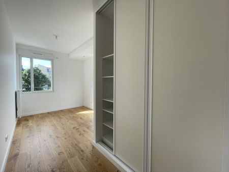 3 chambres avec balcon, Issy-Les-Moulineaux - Photo 4