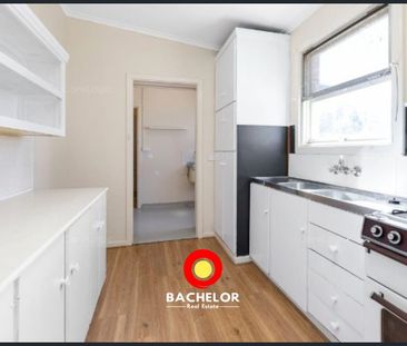 🔥NEWLY LISTED FOR RENT! 🔥 NEAT 3 BEDROOM FAMILY HOME! - Photo 2