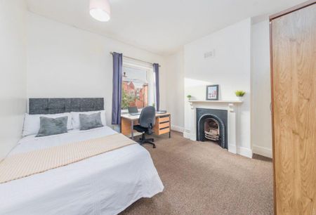 5 bedroom terraced house to rent - Photo 5