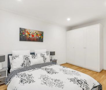 Spacious & Convenient Living in Prime Glenunga Location - Photo 4