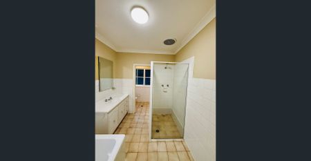 Timeless Charm in the Heart of Willoughby - Photo 2