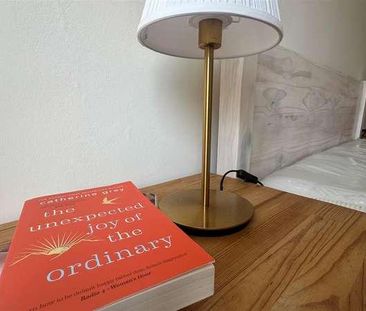 Rollo Court, Strasburg Road, SW11 - Photo 4