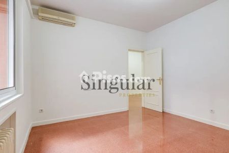 Piso en alquiler en Carrer de Bori i Fontestà - Photo 4