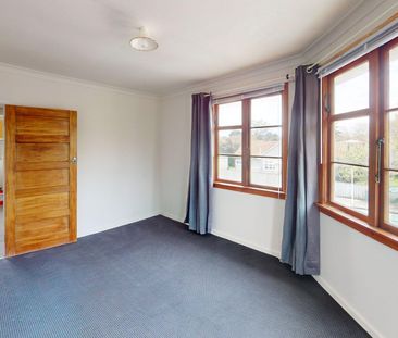 Roslyn - 2 Bedrooms - Photo 6