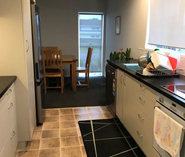 Family Home in Halfmoon Bay - Photo 5