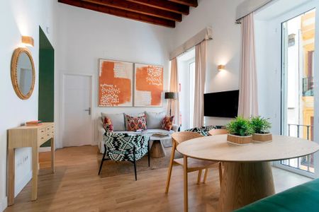 Calle Zaragoza, Sevilla, Andalusia 41001 - Photo 2