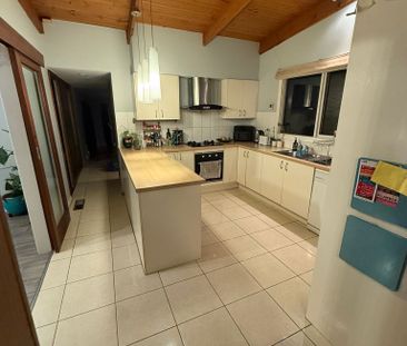 Yarraville - Photo 3