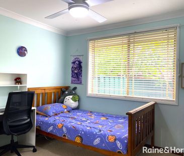 COZY TWO BEDROOM VILLA IN A QUIET LOCATION! CLOSE TO ALL INGLEBURN ... - Photo 5