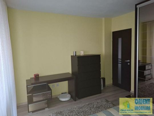 Compozitorilor, de inchiriat 2 camere, mobilat, termen lung - Photo 1