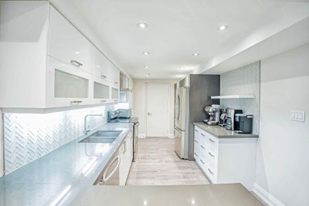 For Lease - 19 Corner Brook Crescent, Vaughan, Ontario - Photo 5