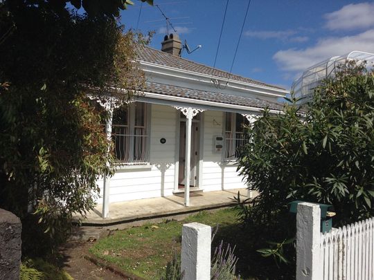 Spacious Mt Eden Home - Photo 1