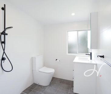 FRESHLY RENOVATED GEM IN CARDIFF SOUTH! - Photo 5