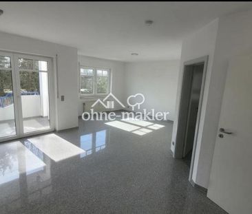 Helle 2 Zimmerwohnung mit Balkon und Garage in Maintal Hochstadt - Foto 1