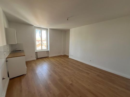 Location Appartement 2 pièces 37m² ST FONS 69190 - Photo 1