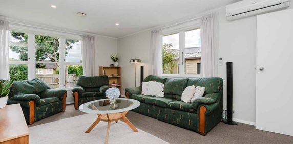 Cared for Family Home - Photo 2