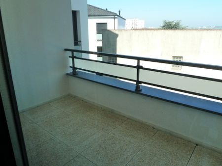 STUDIO MEUBLE BALCON - Photo 2