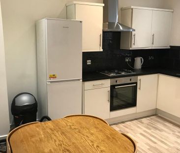 4 bedroom house to rent - Photo 6