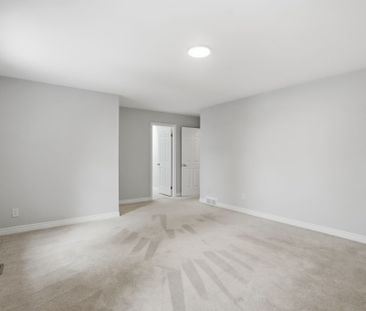 For Lease - 11 Mays Crescent, Hamilton, Ontario - Photo 6