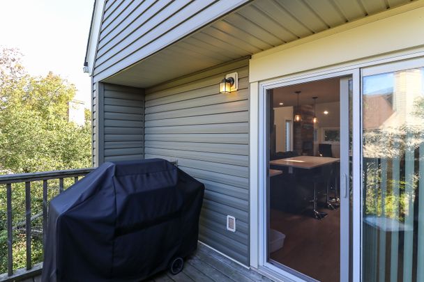 For Lease - 194 Escarpment Crescent, Collingwood, Ontario - Photo 1