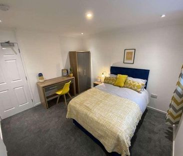 Brynmore, PE3 - Photo 1