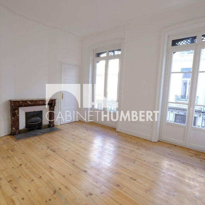 Location Appartement 3 pièces 65m² ST ETIENNE 42000 - Photo 1