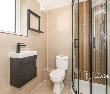 Sherwood Crescent, Reigate, Surrey, RH2 - Photo 3