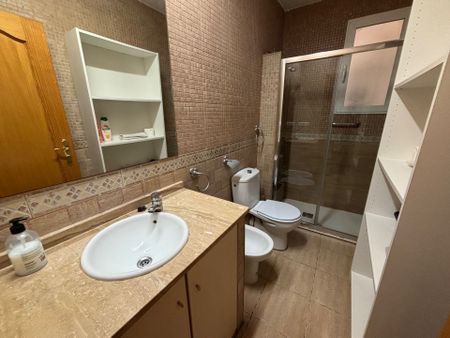 Piso de alquiler en Avinguda del Cardenal Benlloch, Mestalla - Photo 4