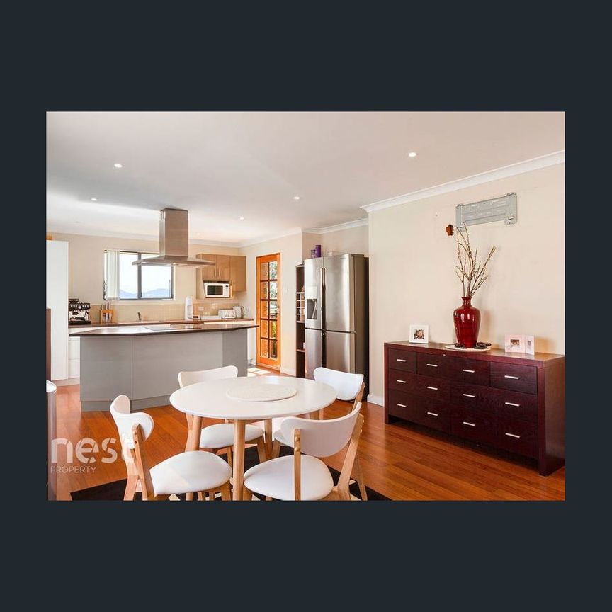 Sunny Villa - Photo 1