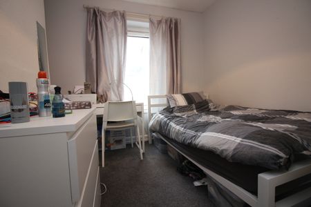 Mundy Place, Cathays - Photo 3