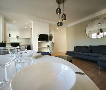 Magnifique appartement meublé de 69.01m² disponible en colocation à Toulon - Photo 1