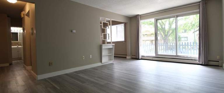 Michelle Manor | 10735 107 Street NW, Edmonton - Photo 1