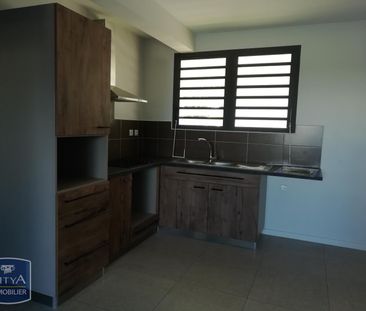Location Appartement 2 pièces 53m² ST PIERRE 97410 - Photo 2