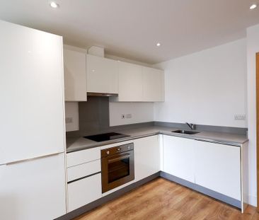 1 bedroom apartment to rent - Photo 2