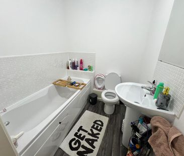 2 bedroom apartment to rent - Photo 6