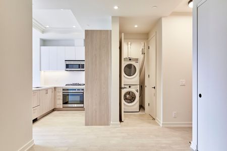 For Lease - 123 Maurice Drive Unit# 407, Oakville, Ontario - Photo 4